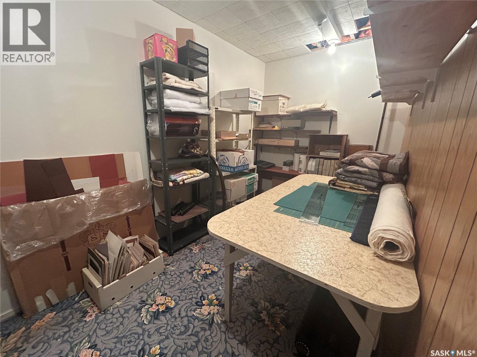 132 Churchill AVENUE - 25