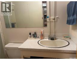 132 Churchill Avenue, Coronach, SK S0H0Z0 Photo 29
