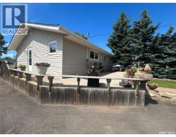 132 Churchill Avenue, Coronach, SK S0H0Z0 Photo 32