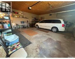 132 Churchill Avenue, Coronach, SK S0H0Z0 Photo 38
