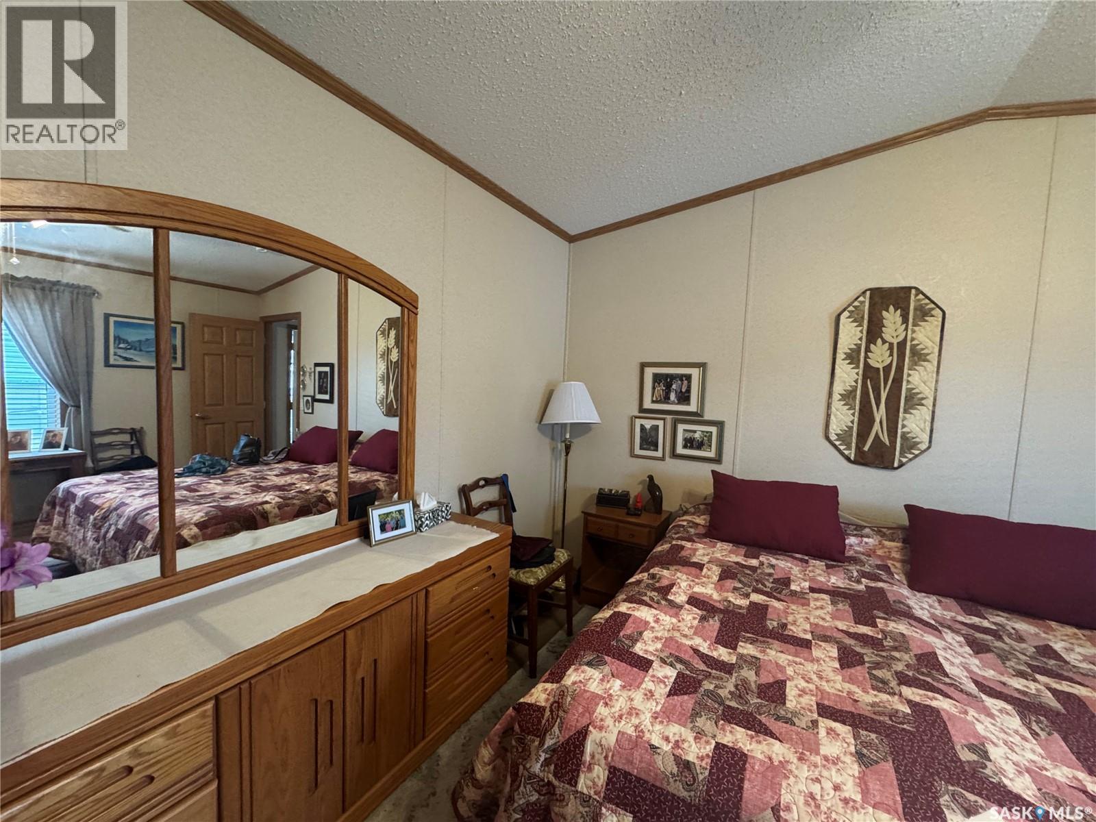 60 Pelican STREET E - 11