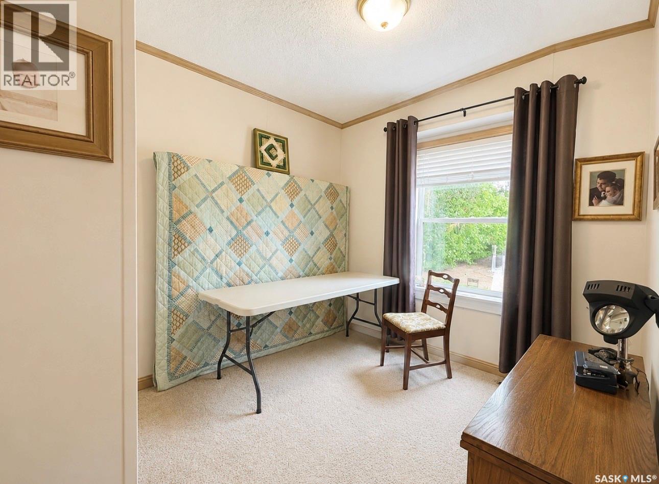60 Pelican STREET E - 18