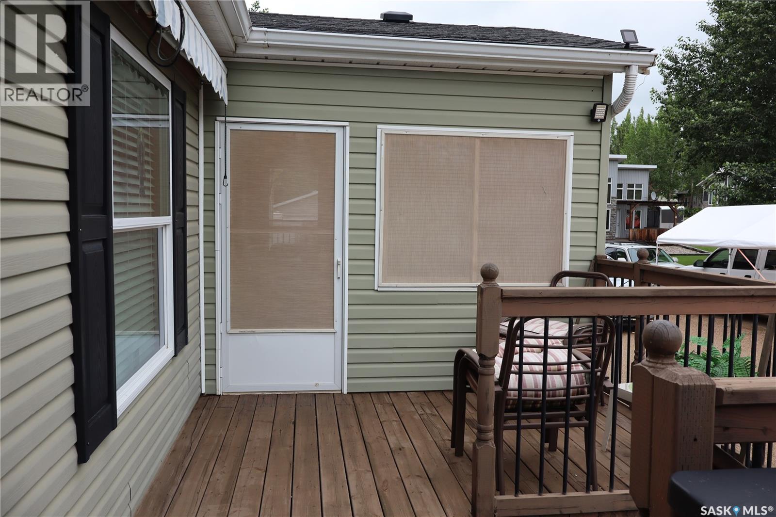 60 Pelican STREET E - 22