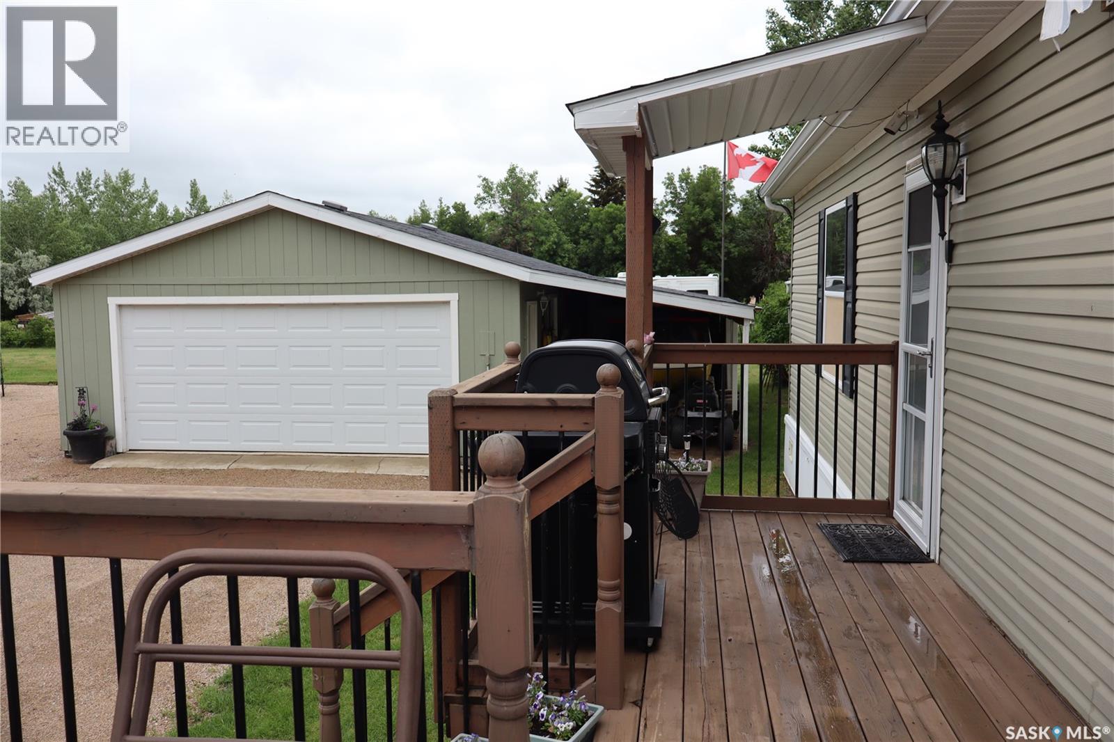 60 Pelican STREET E - 23