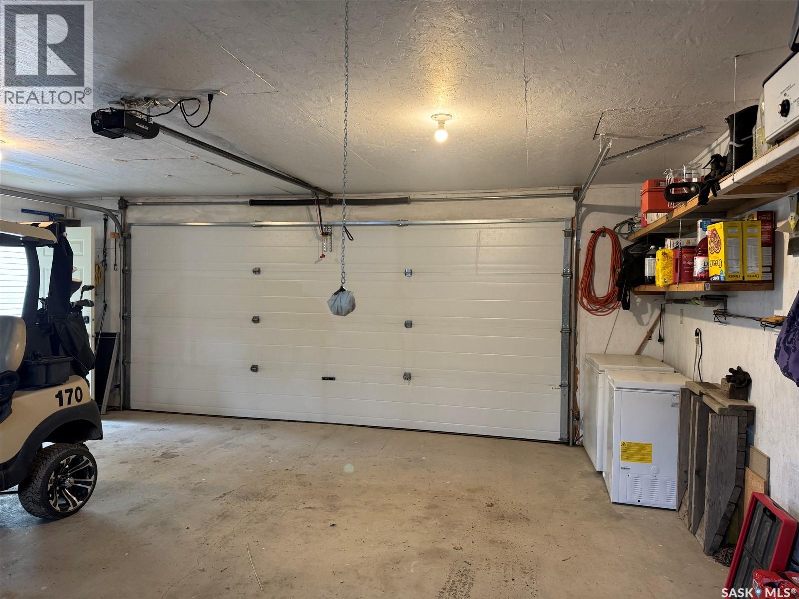 60 Pelican STREET E - 31