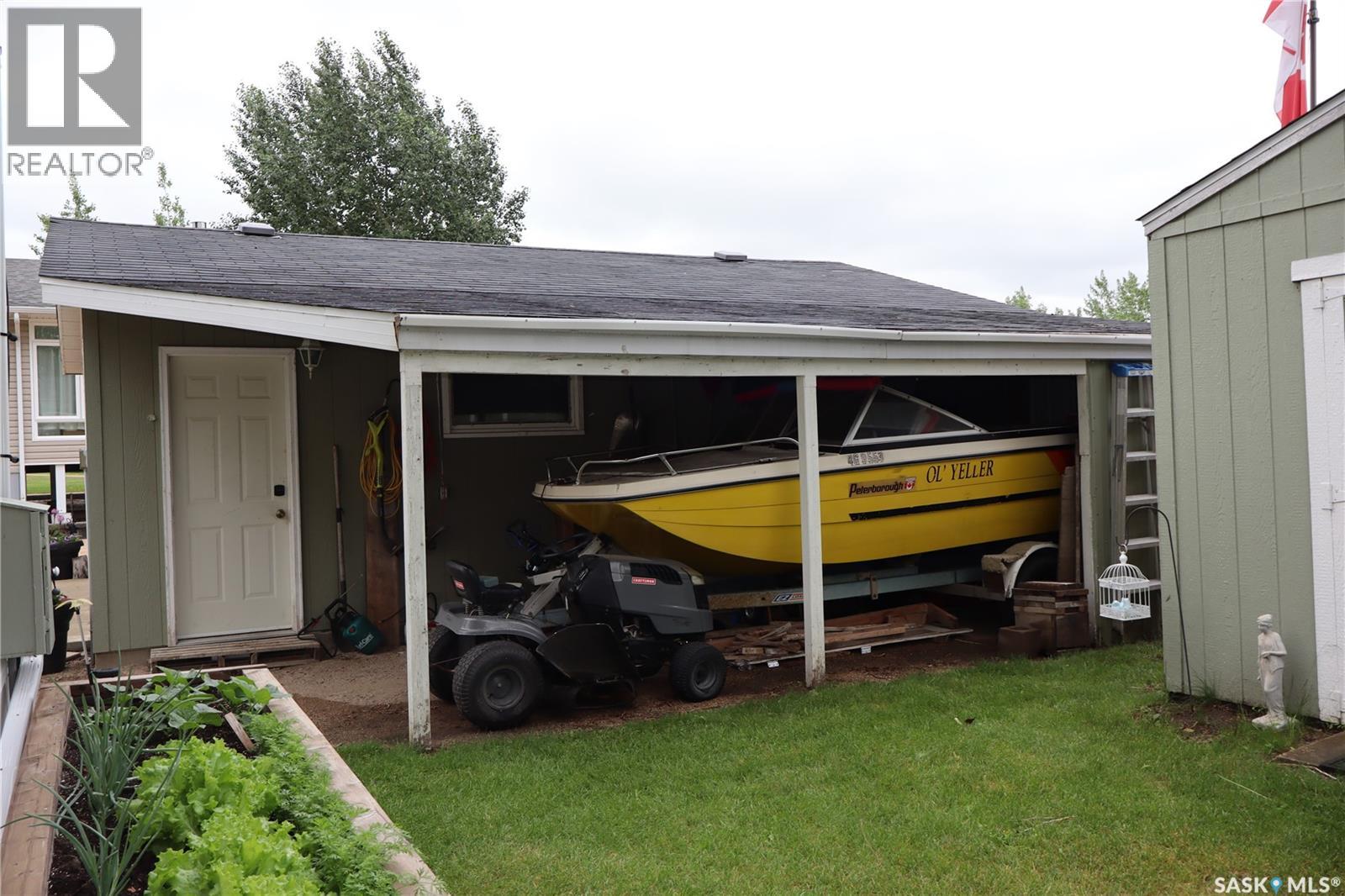 60 Pelican STREET E - 32
