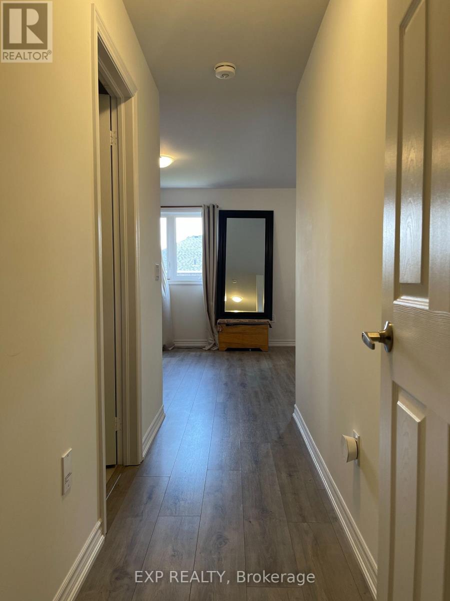 230 RIDLEY CRESCENT - 16