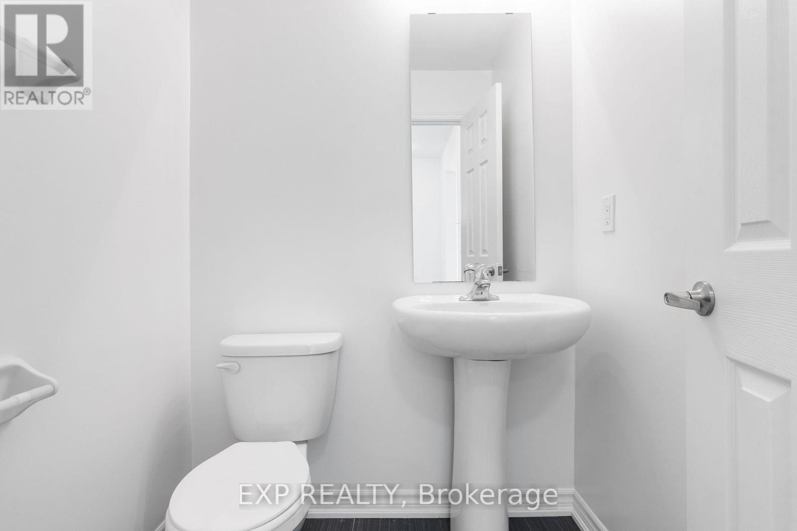 230 RIDLEY CRESCENT - 4