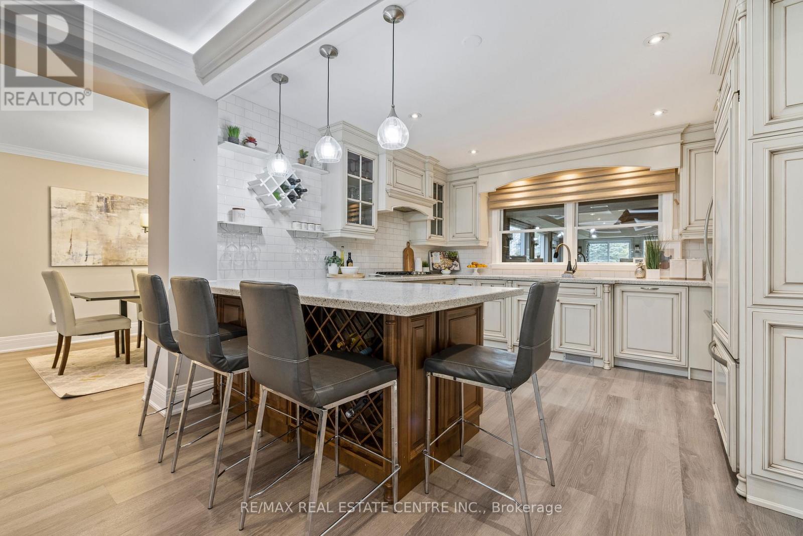 14 BUENA VISTA DRIVE - 10