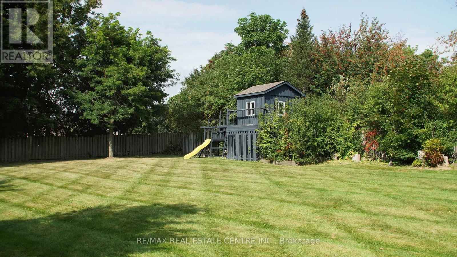 14 BUENA VISTA DRIVE - 32