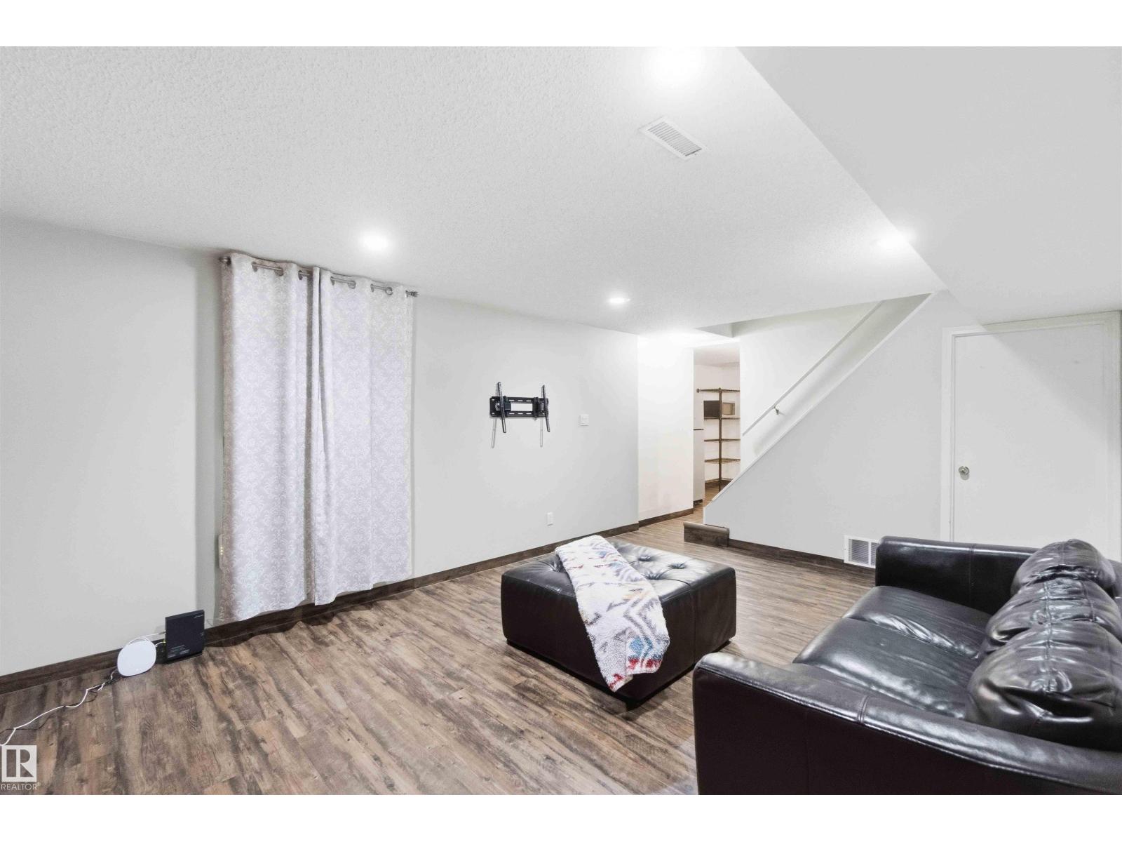50 Patterson CR — photo 59