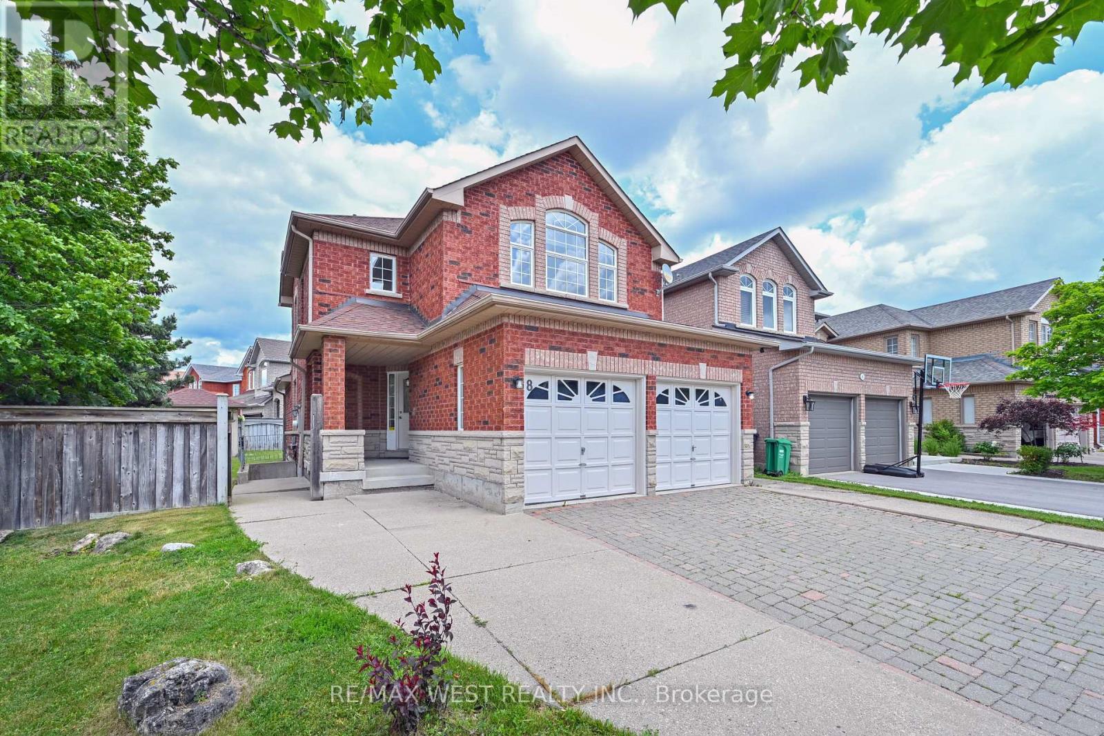 8 TERRASTONE COURT - 2