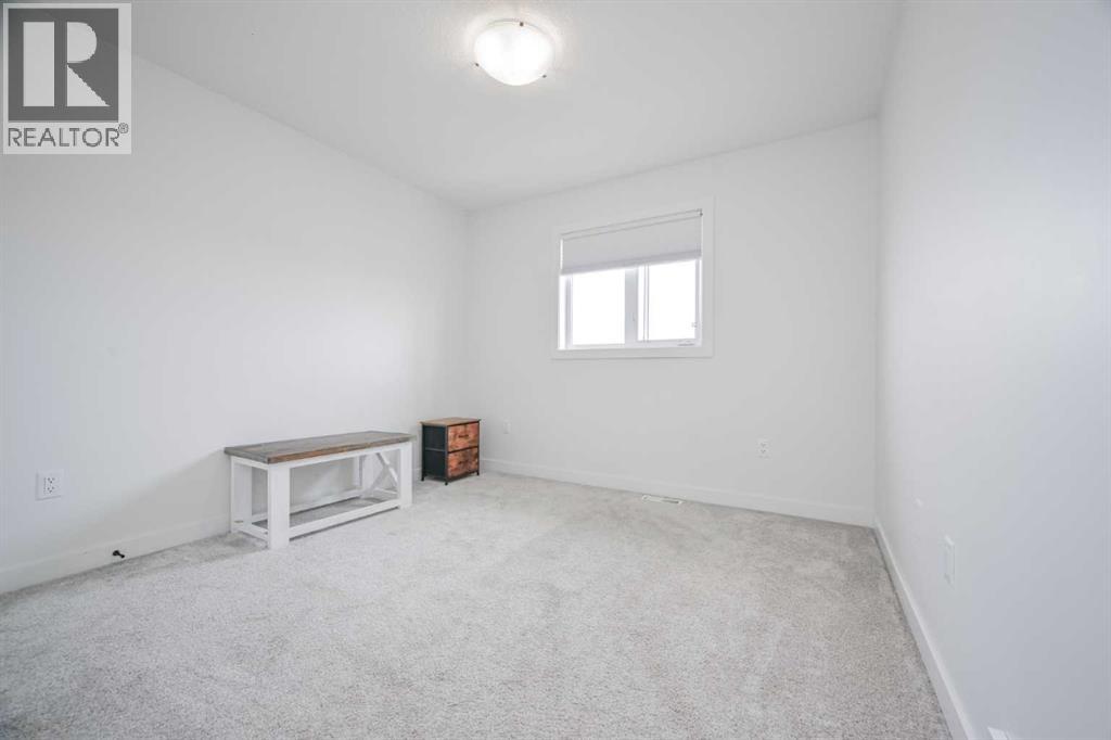 10714 150 Avenue — photo 20