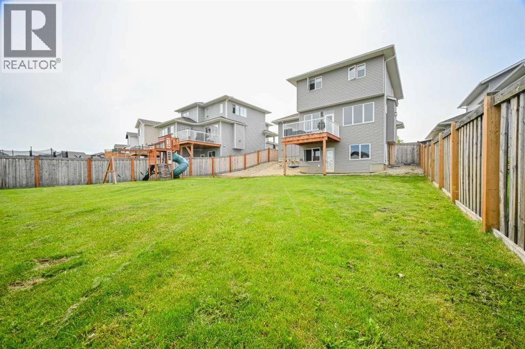 10714 150 Avenue — photo 25