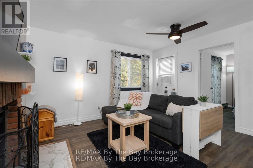 #39 19 DAWSON DRIVE - 6