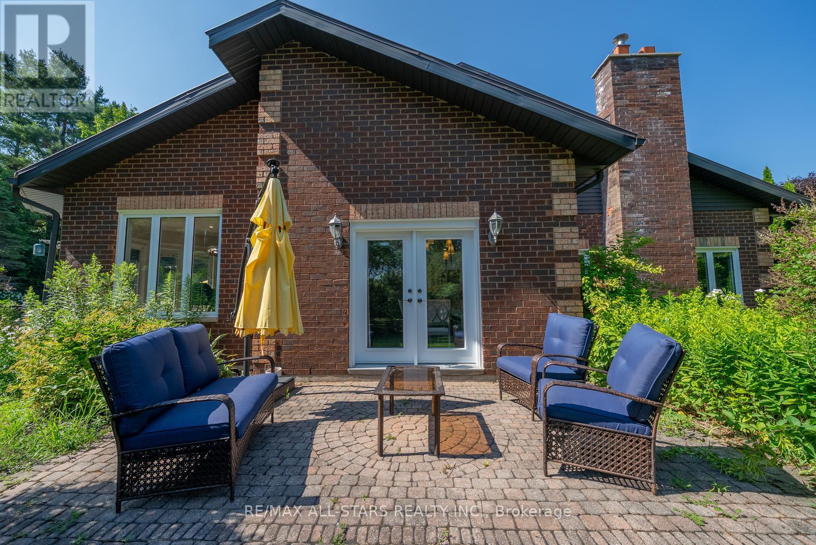 64 WOODBRIDGE CIRCLE - Image 42