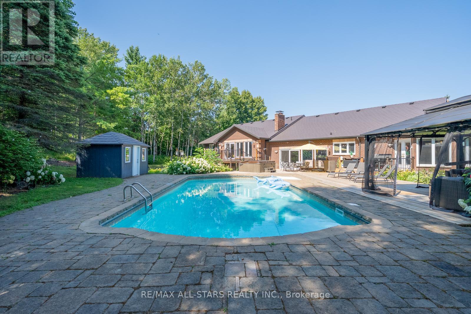 64 WOODBRIDGE CIRCLE - Image 46