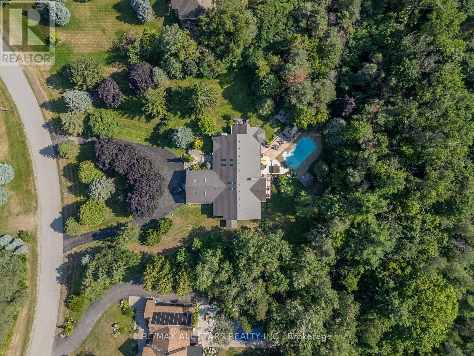 64 WOODBRIDGE CIRCLE - 50