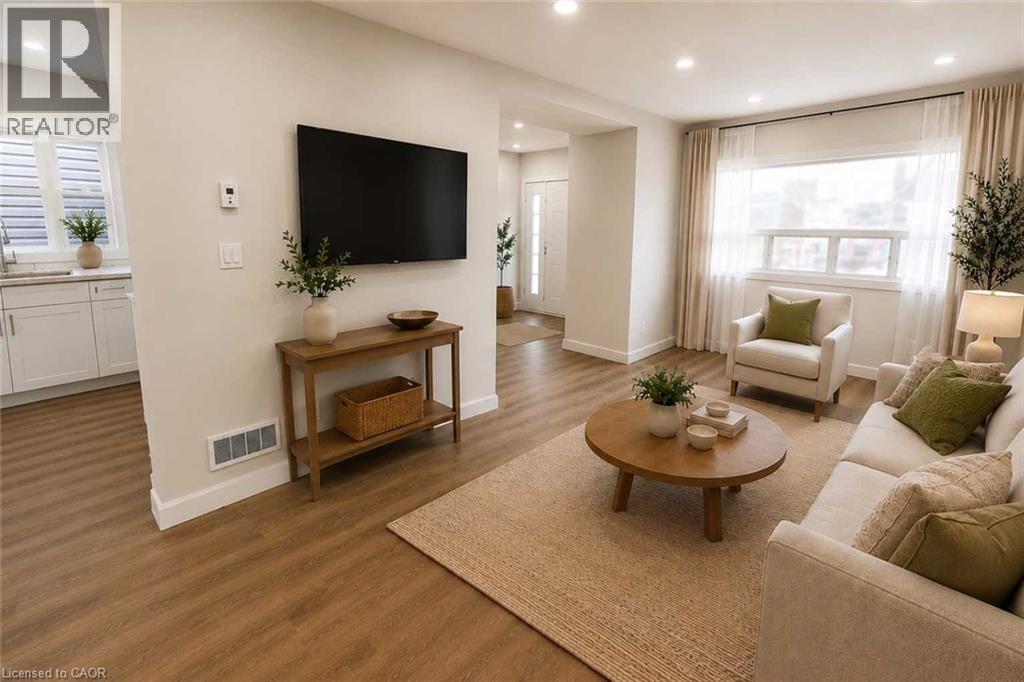 5 ROWANWOOD Street - Image 4