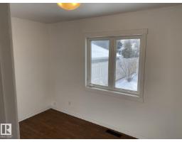 Bedroom 4 - 7921 97 Av Nw, Edmonton, AB T6C2B6 Photo 6