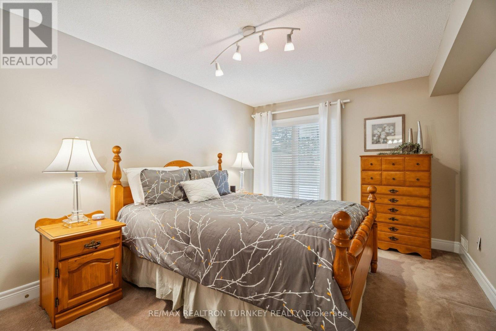 440 MORLEY COOK CRESCENT - 32