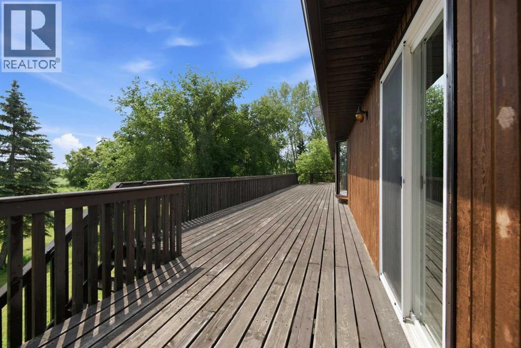 12 x 85' East Deck
