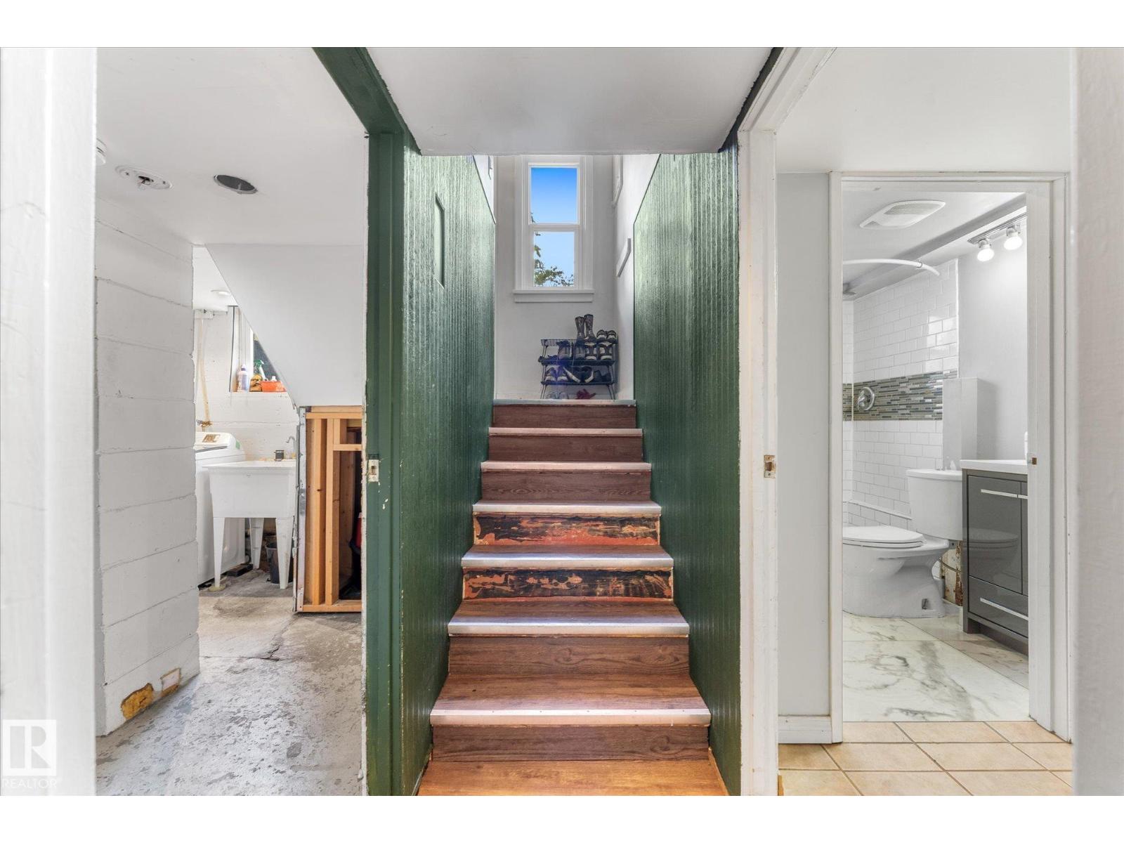 10947 116 ST NW - 30