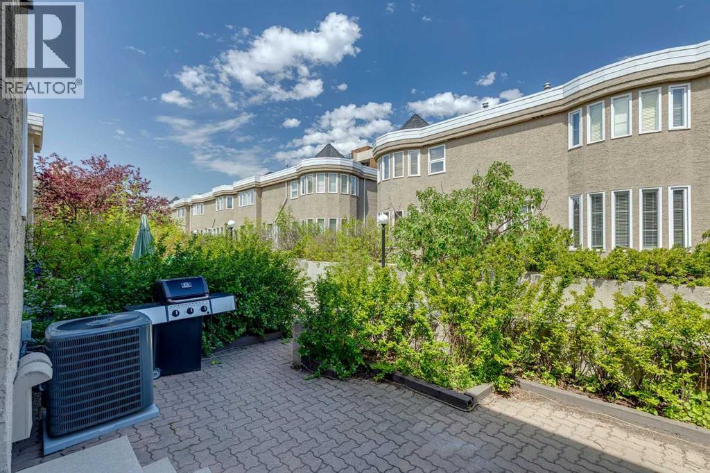 1110 14 Avenue SW - 34