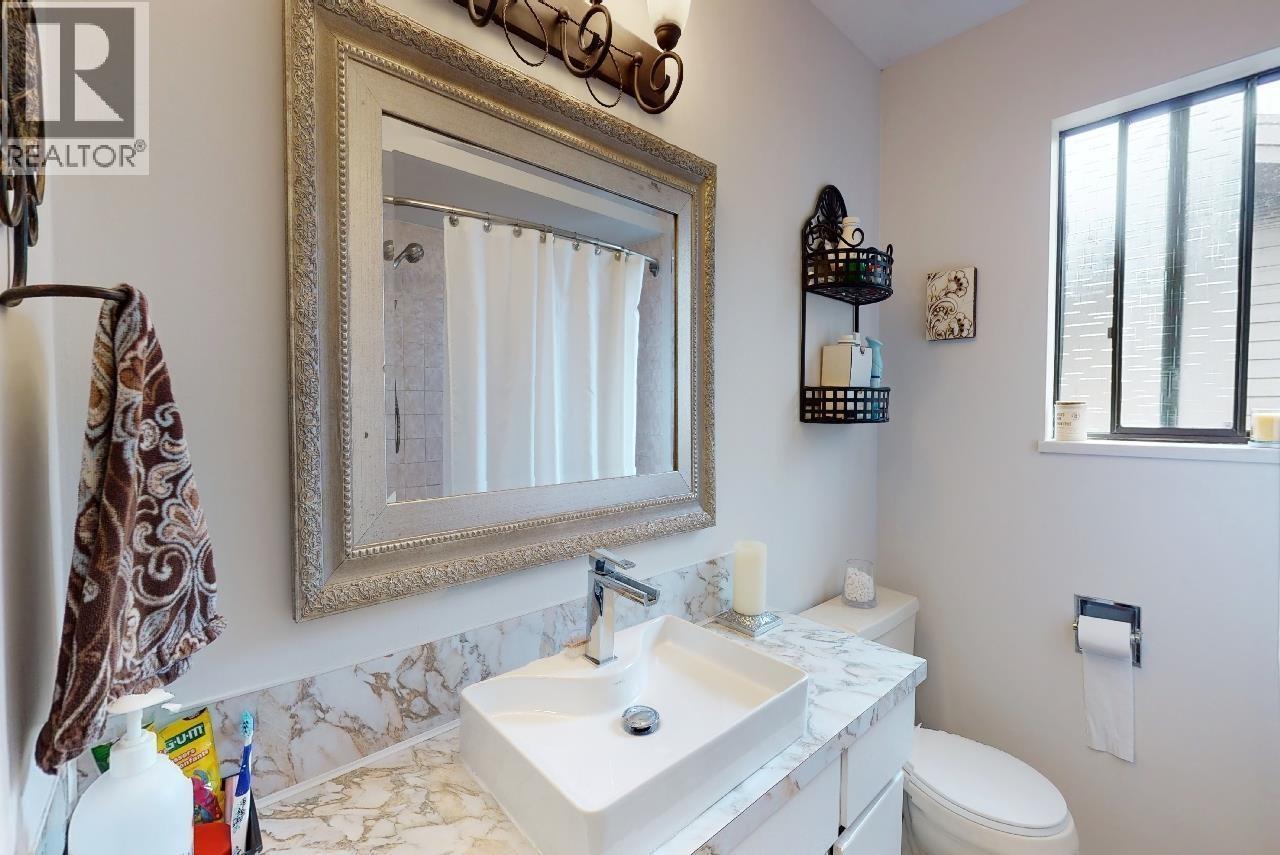 1190 AUGUSTA AVENUE, Burnaby