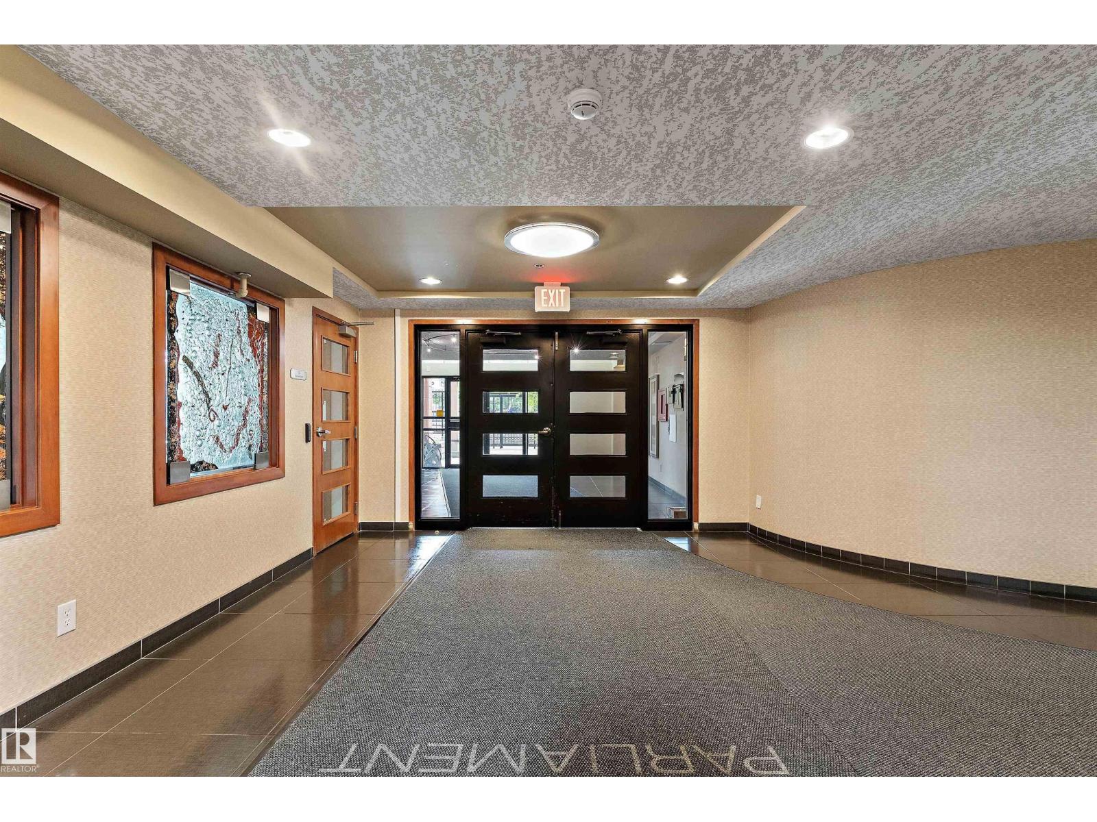 #902 9939 109 ST NW - Image 6
