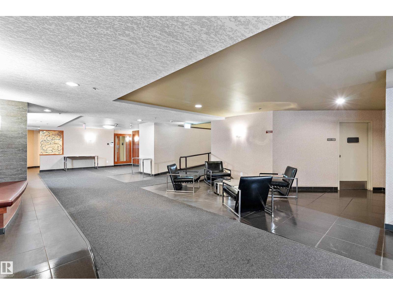 #902 9939 109 ST NW - 8