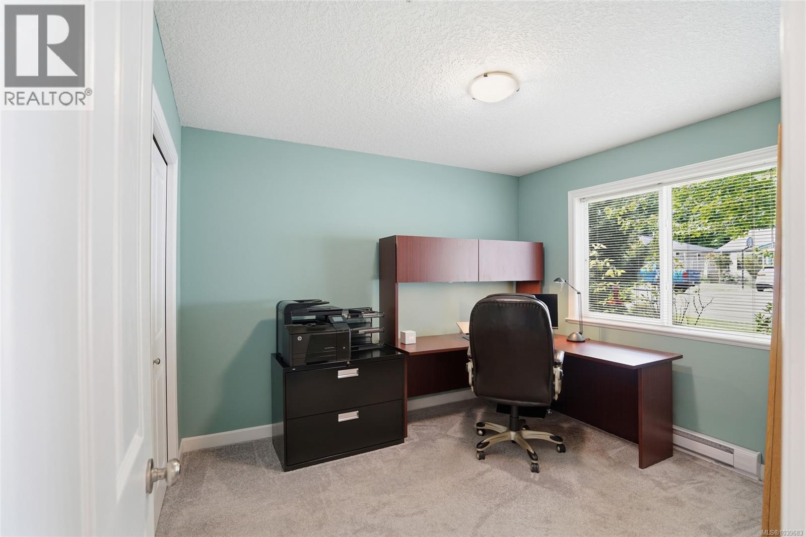832 Brookfield Dr - 12