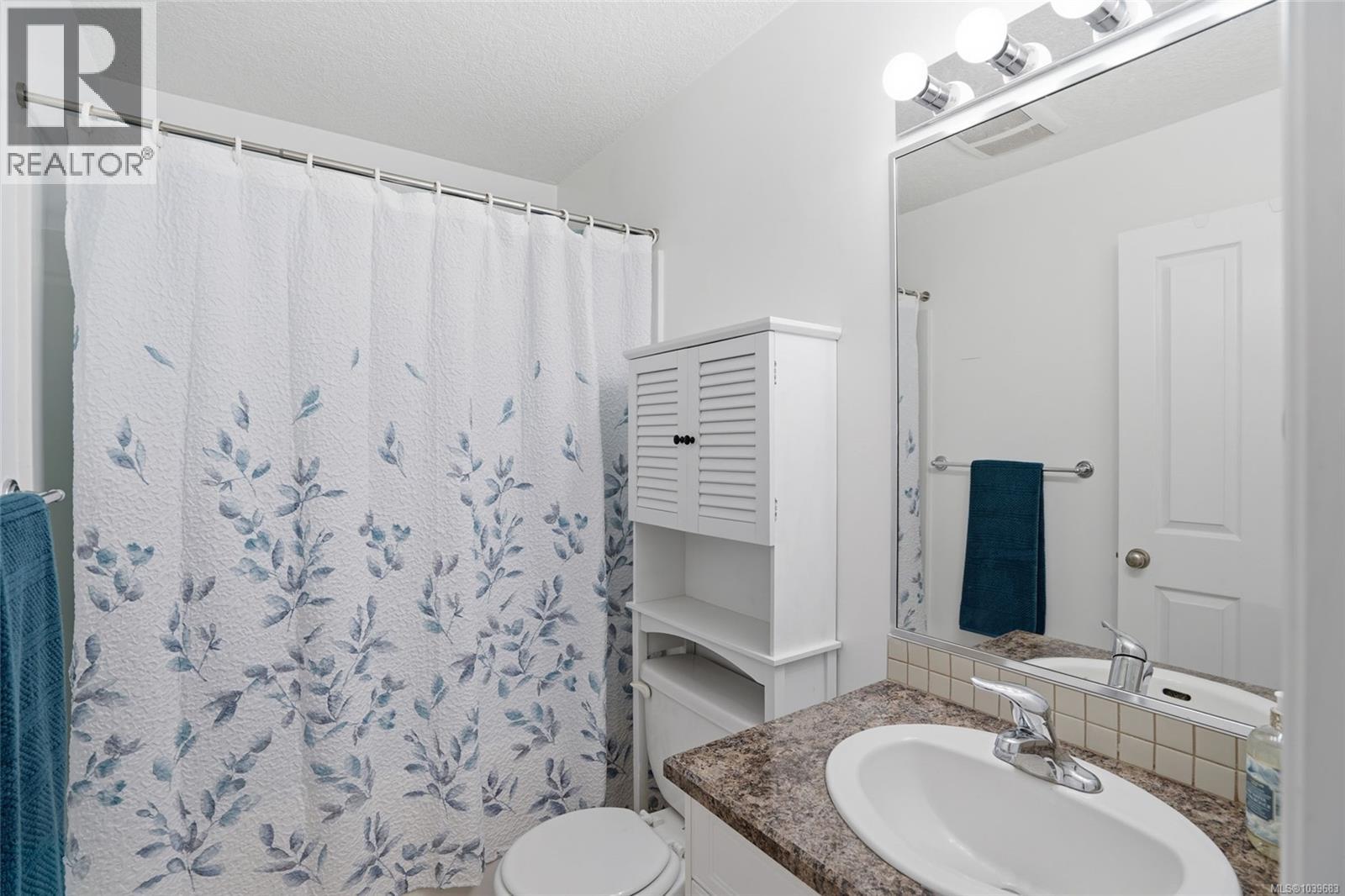 832 Brookfield Dr - 21