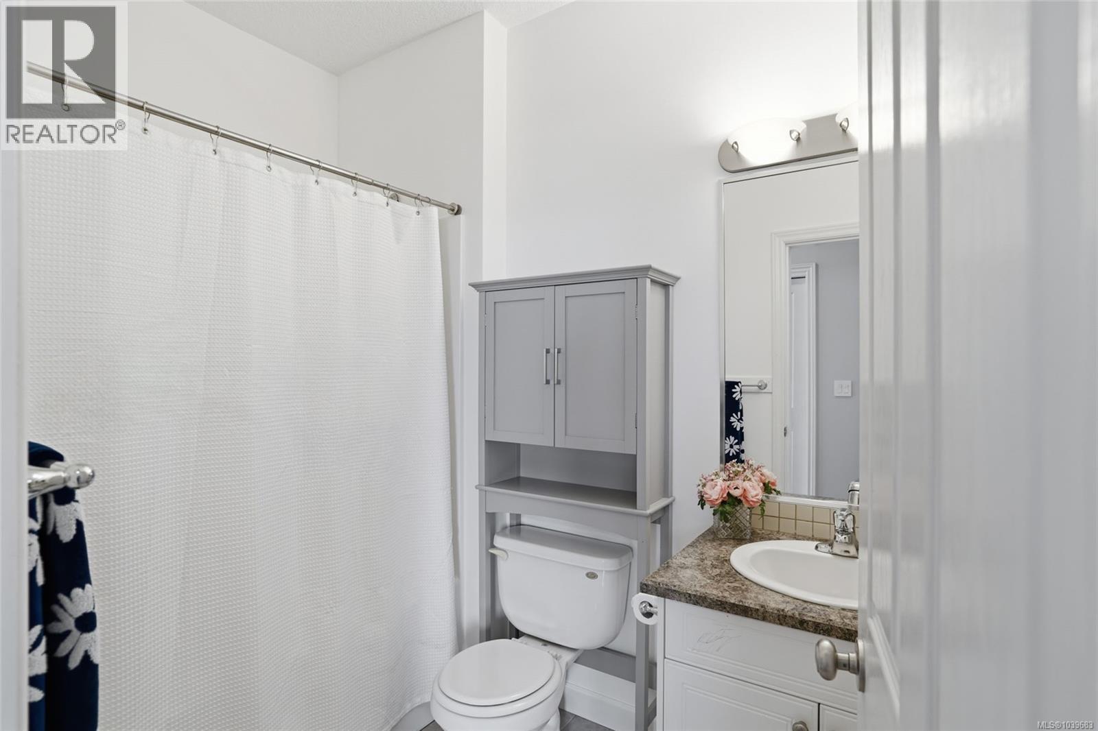 832 Brookfield Dr - 34