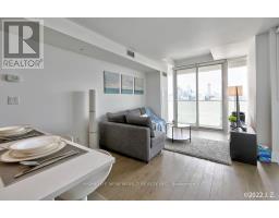 1601 - 200 Bloor Street W, Toronto, ON M5S1T8 Photo 13
