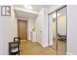 1601 - 200 Bloor Street W, Toronto, ON M5S1T8 Photo 6