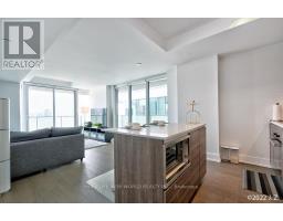 1601 - 200 Bloor Street W, Toronto, ON M5S1T8 Photo 7