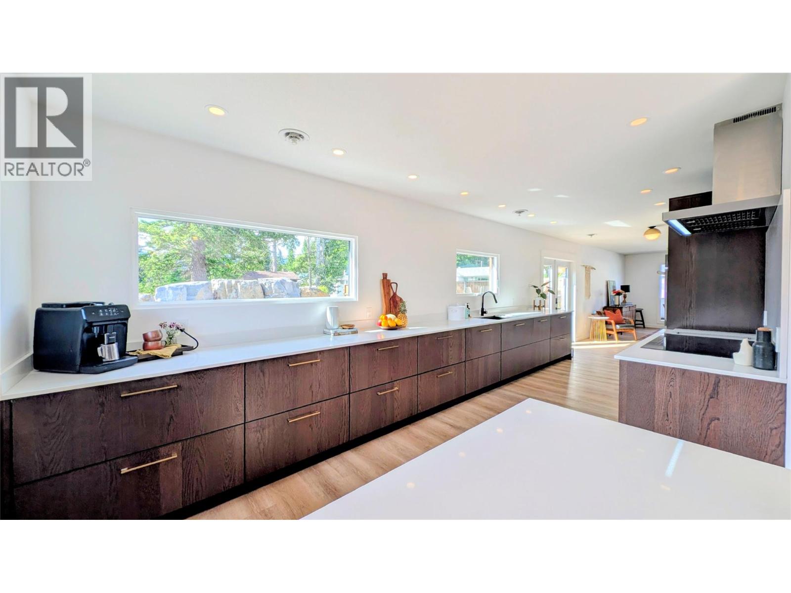 89 103RD Avenue - 10