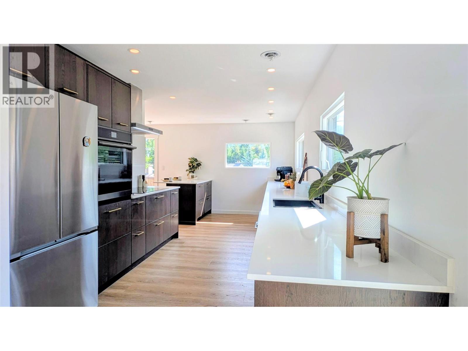 89 103RD Avenue - 11