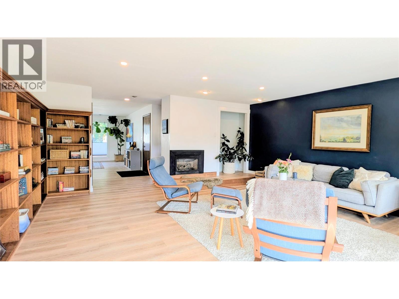 89 103RD Avenue - 7