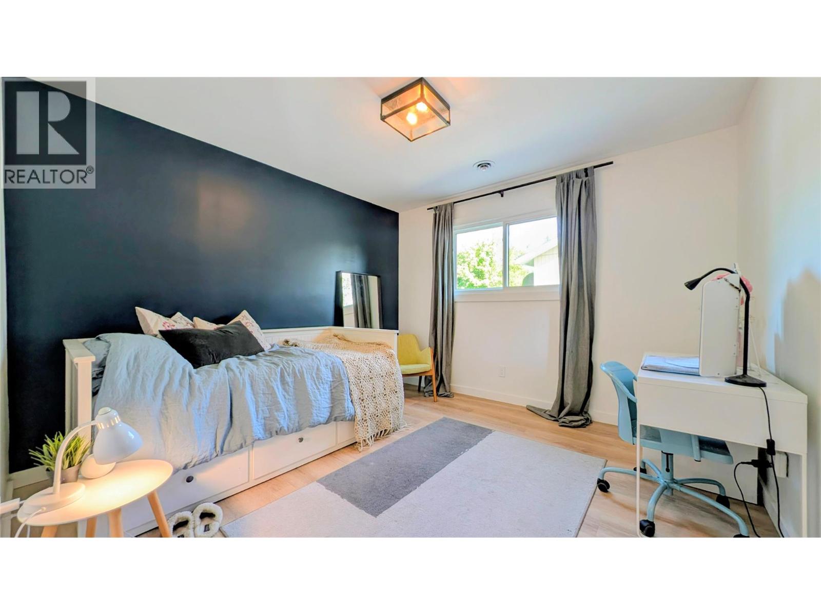 89 103RD Avenue - 32
