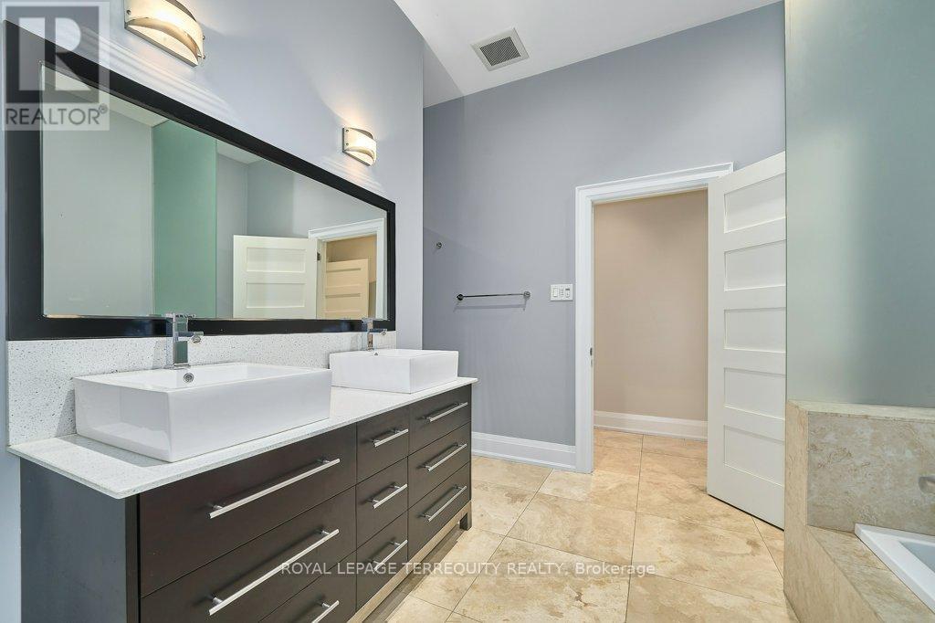 1449 ROSEBANK ROAD - Image 32