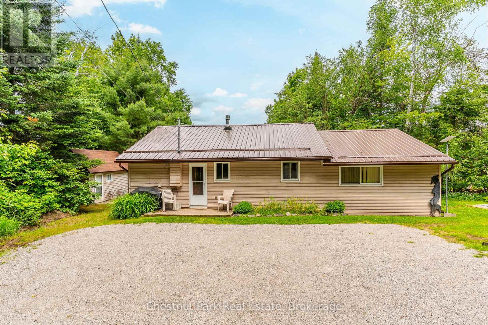 1900 CURRY ROAD - 2