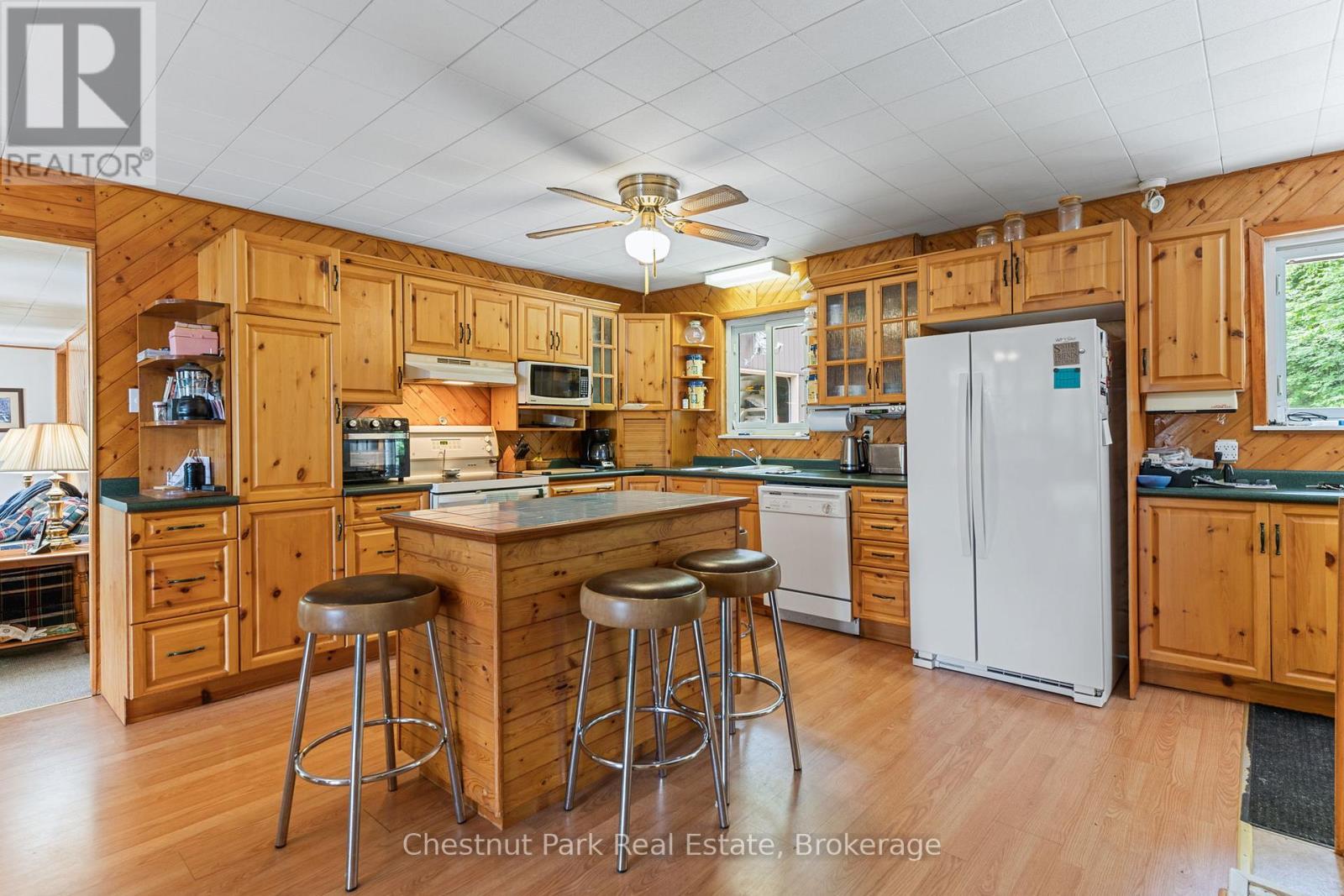 1900 CURRY ROAD - 7