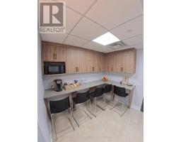 315 - 998 Martin Grover Road, Toronto, ON M9W0G6 Photo 6