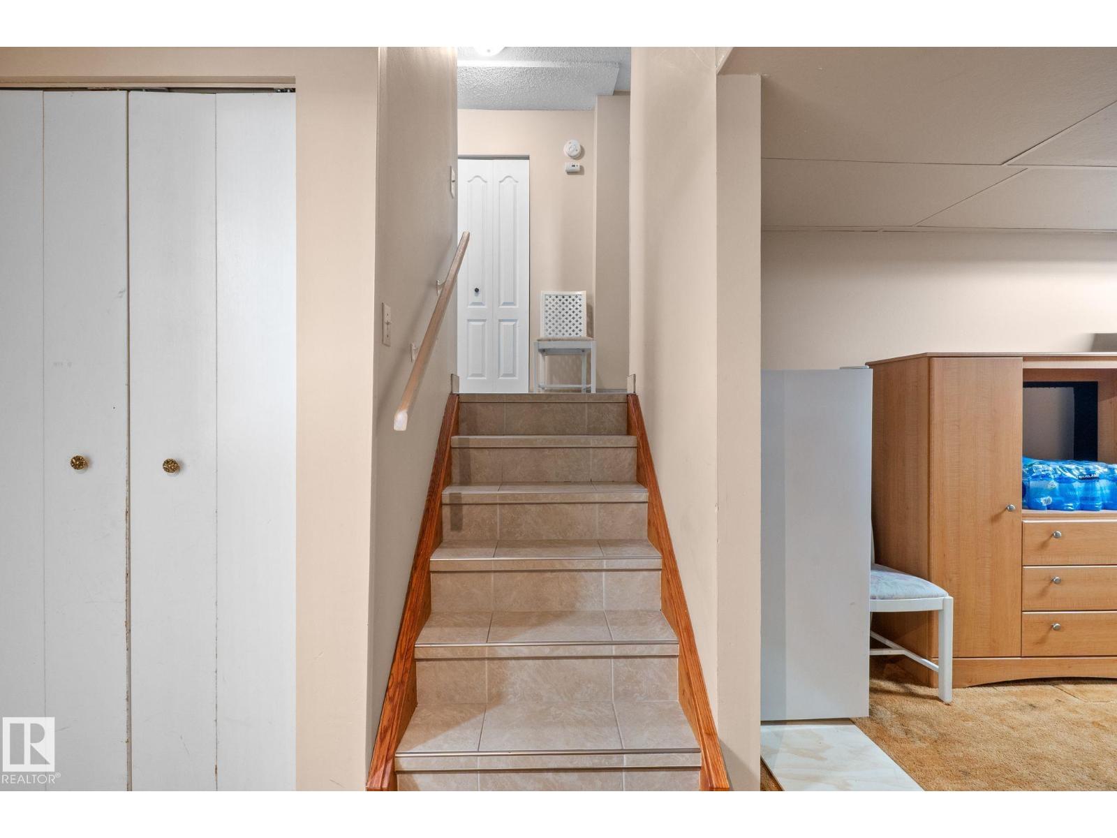 18126 98 AV NW — photo 45