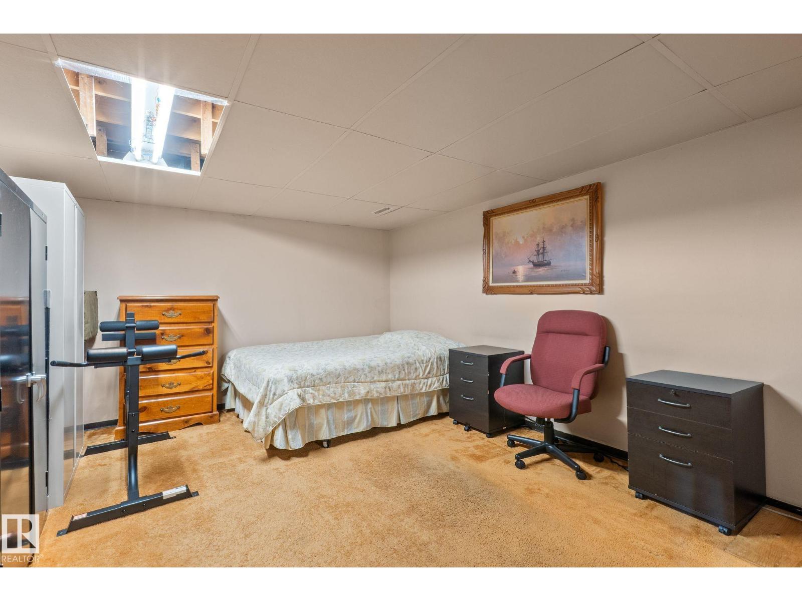 18126 98 AV NW - 49
