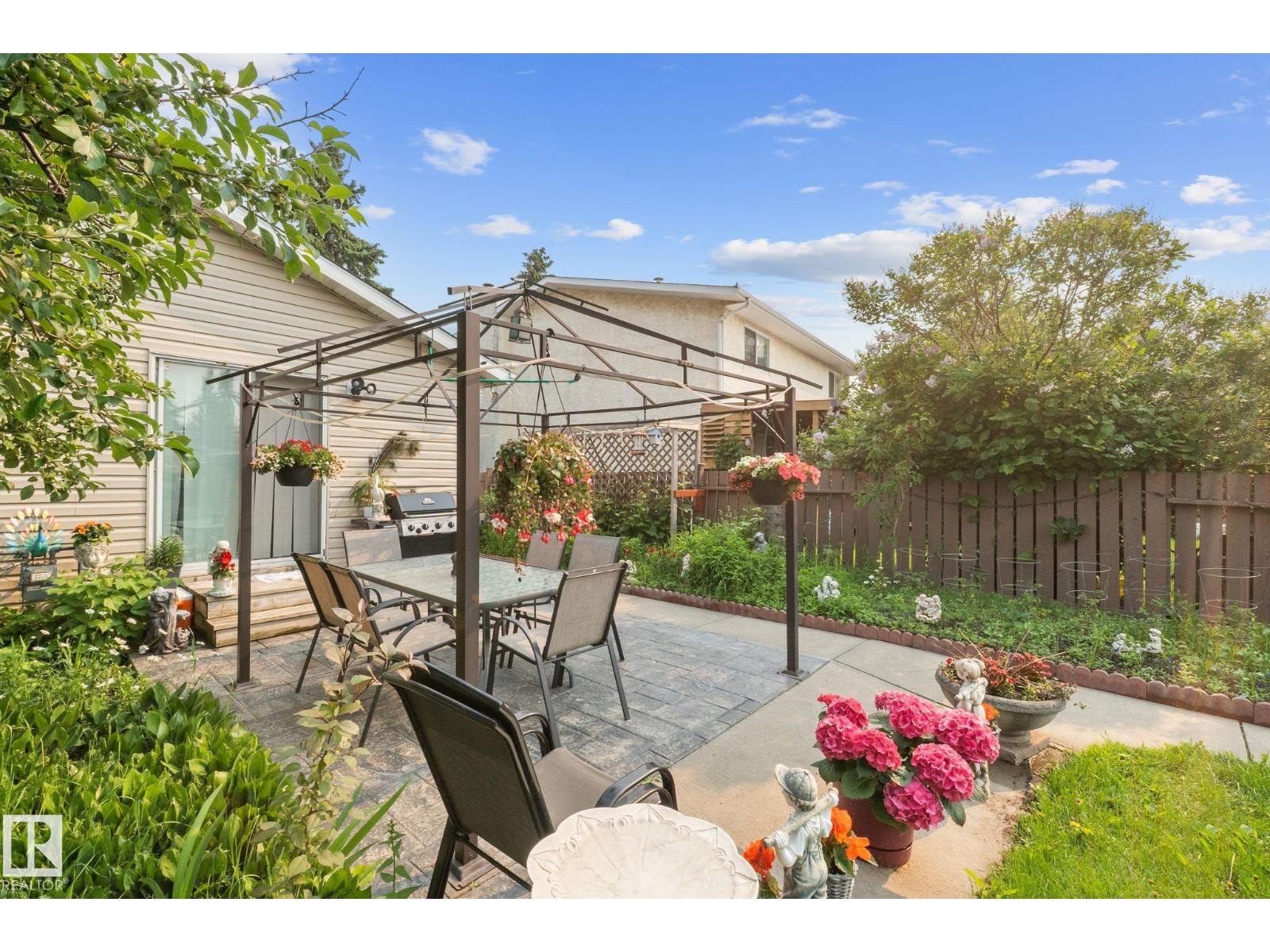 18126 98 AV NW - 65