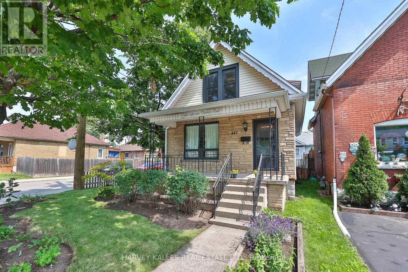487 DUNSMURE ROAD - 1