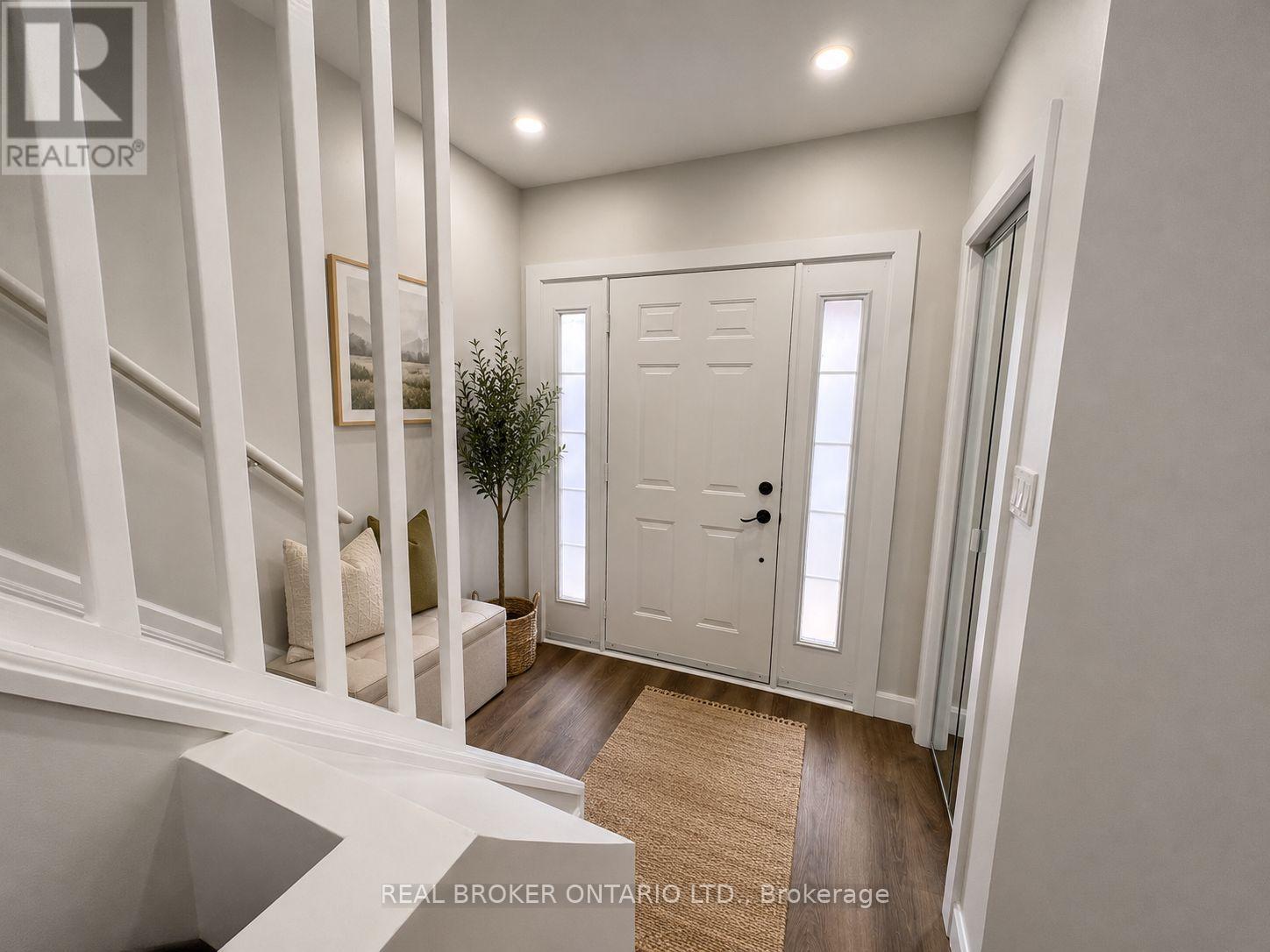 5 ROWANWOOD STREET - 2